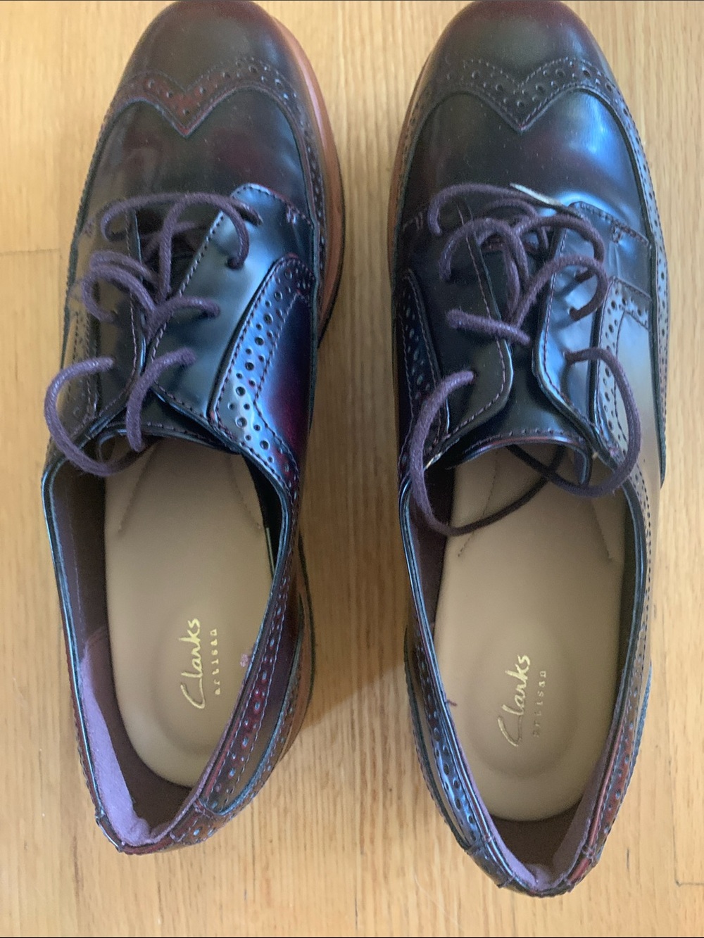 Clarks Women's Aubergine Leather Wingtip Oxfords